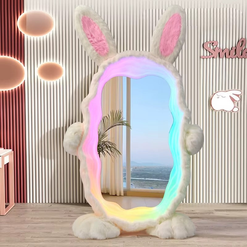 Espejo de Piso con Diseño de Conejito y Luces LED RGB – Edición Fantasía